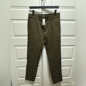 Banana Republic Tapered Pant
